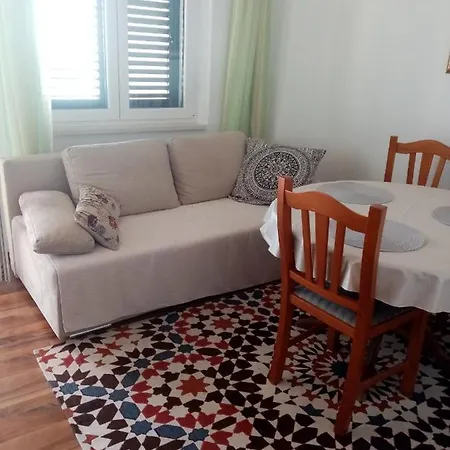 Perica Apartment *
